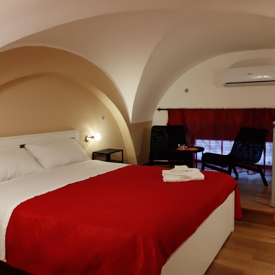 I 3 Principi Al Mulino Apartment Catania Luaran gambar