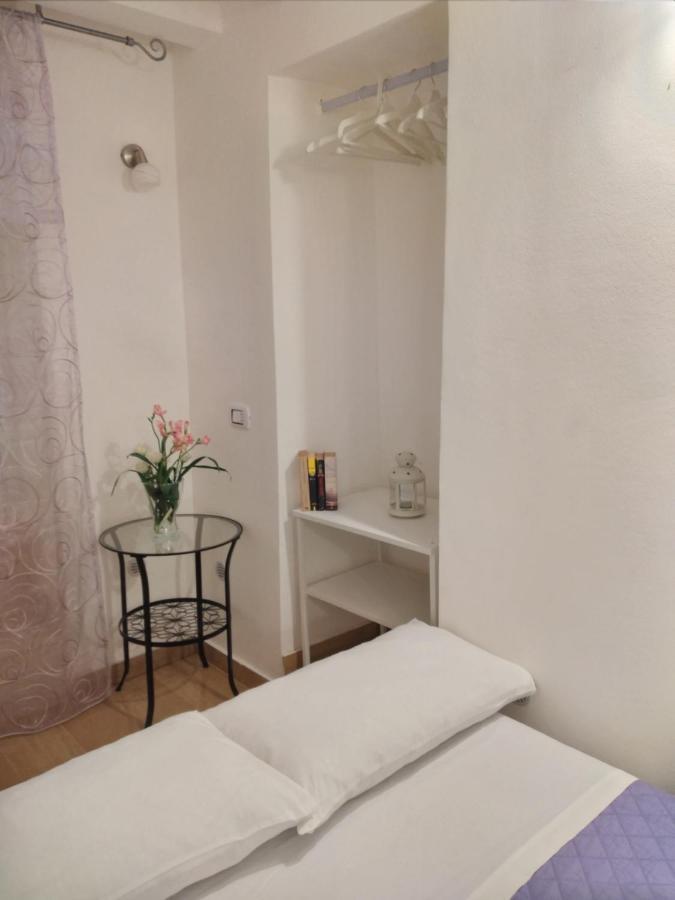 I 3 Principi Al Mulino Apartment Catania Luaran gambar