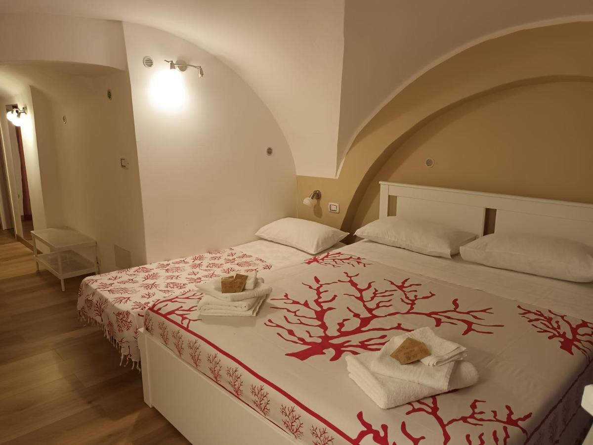 I 3 Principi Al Mulino Apartment Catania Luaran gambar