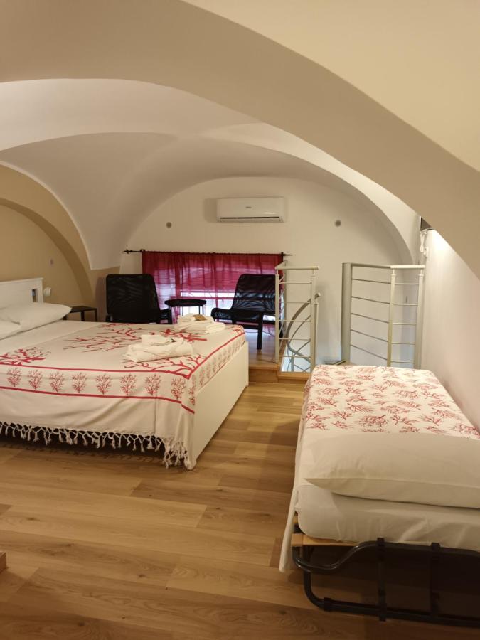 I 3 Principi Al Mulino Apartment Catania Luaran gambar